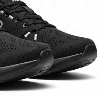 On Cloud® 4 - Black